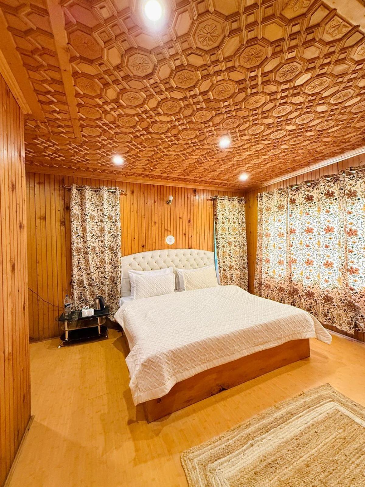 The Pinus Resort باهالغام المظهر الخارجي الصورة