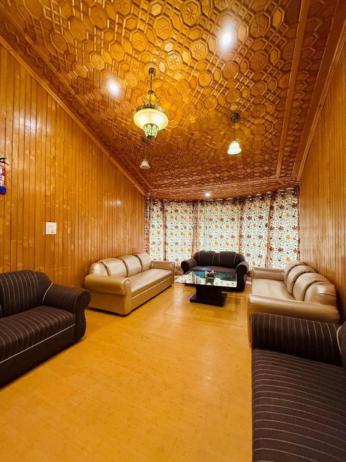 The Pinus Resort باهالغام المظهر الخارجي الصورة